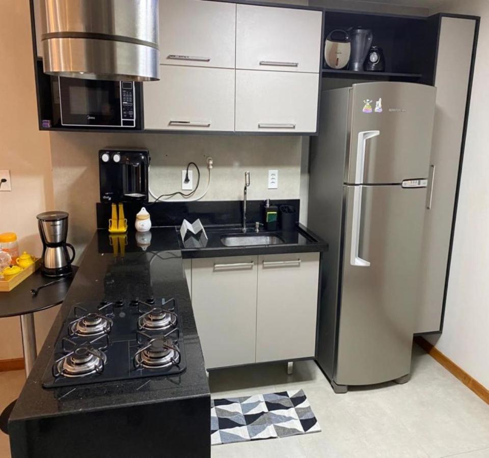 Excelente Localizacao Na Barra -Climatizado-Garagem Apartment Salvador Bagian luar foto