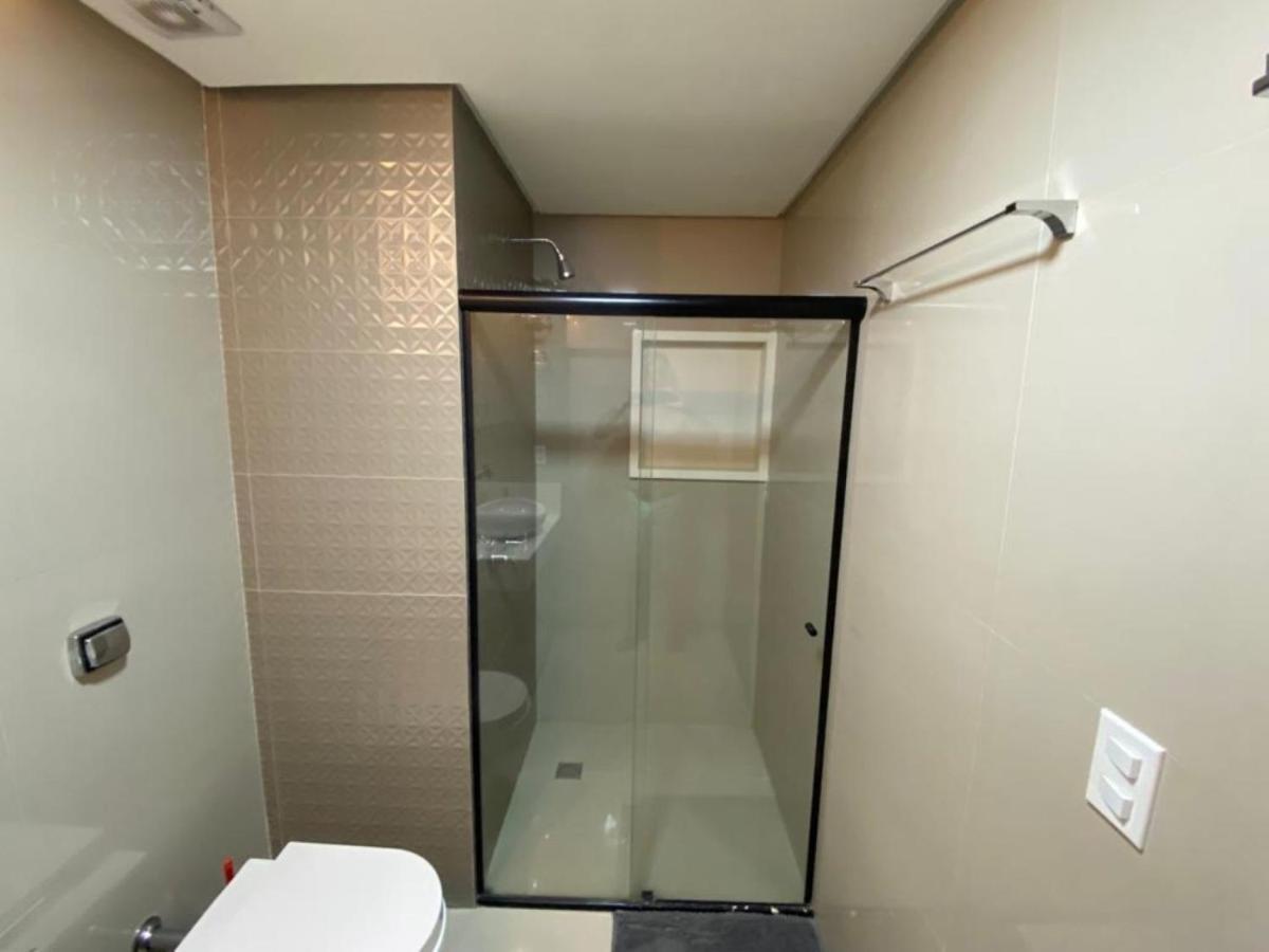 Excelente Localizacao Na Barra -Climatizado-Garagem Apartment Salvador Bagian luar foto