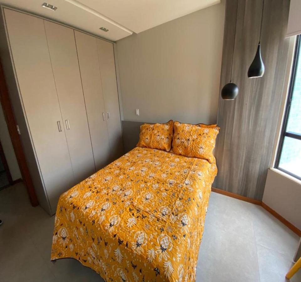 Excelente Localizacao Na Barra -Climatizado-Garagem Apartment Salvador Bagian luar foto