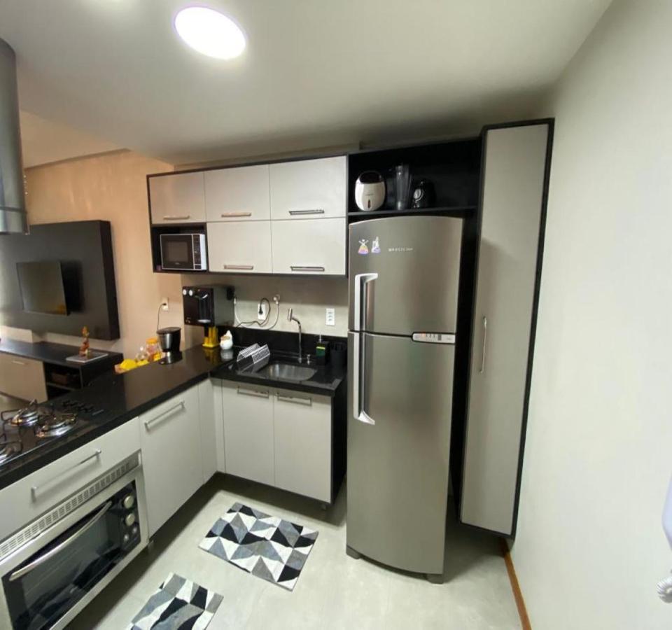 Excelente Localizacao Na Barra -Climatizado-Garagem Apartment Salvador Bagian luar foto