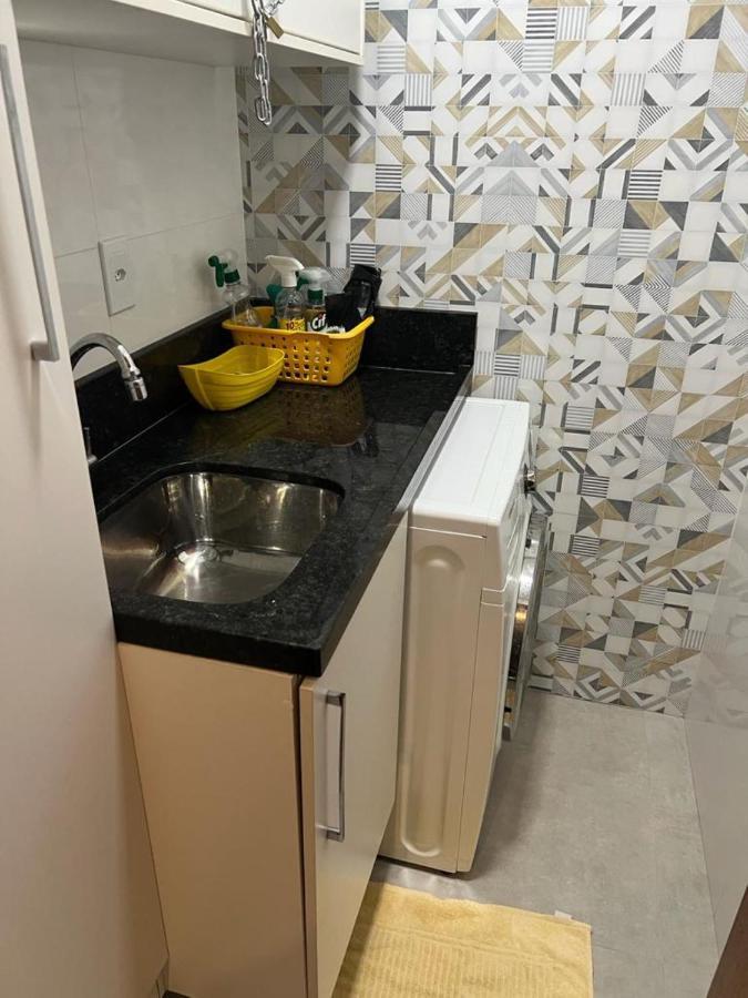 Excelente Localizacao Na Barra -Climatizado-Garagem Apartment Salvador Bagian luar foto